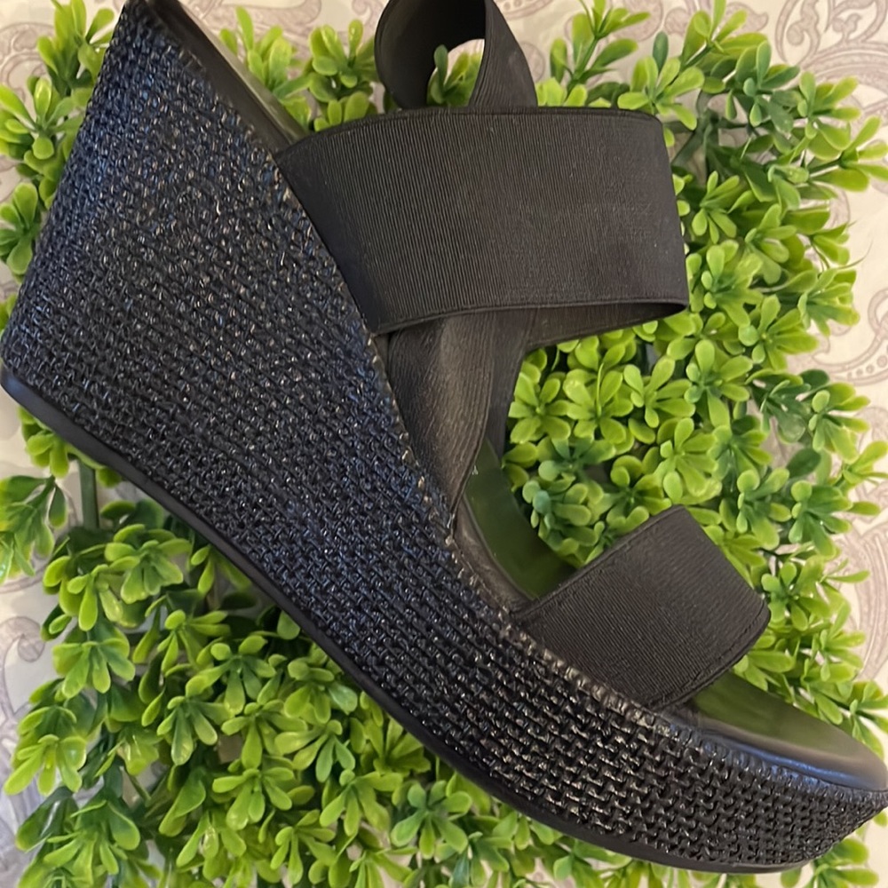 Wedge black sandals 8.5 made in Italy